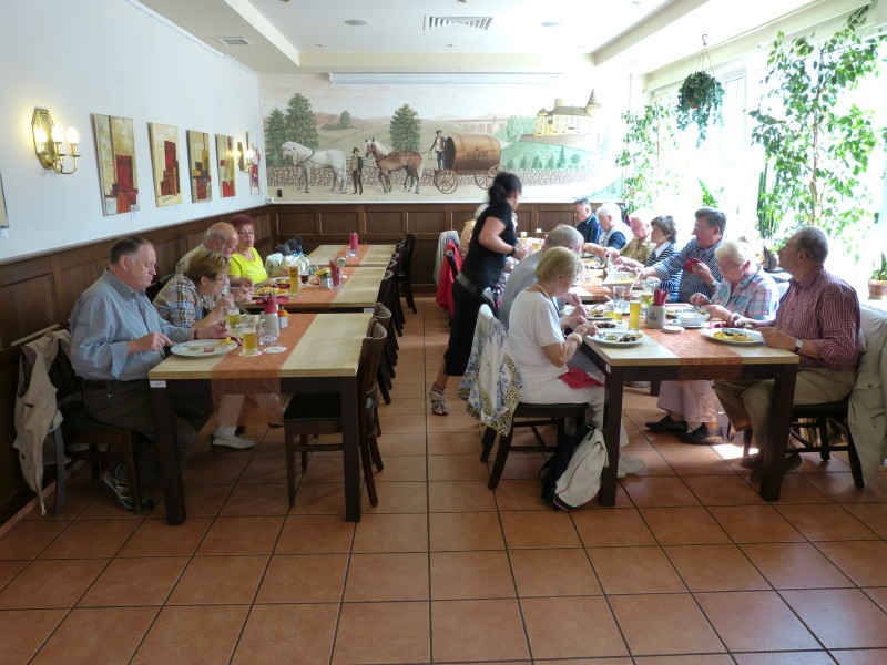 L1000712.jpg