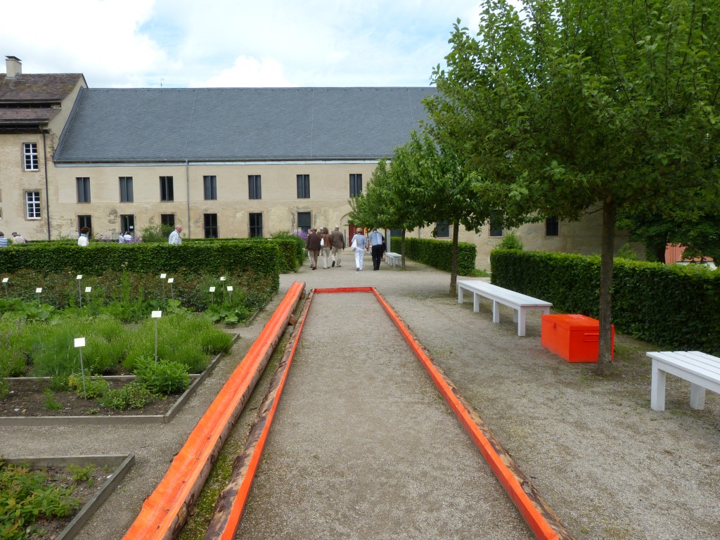 L1040352.jpg