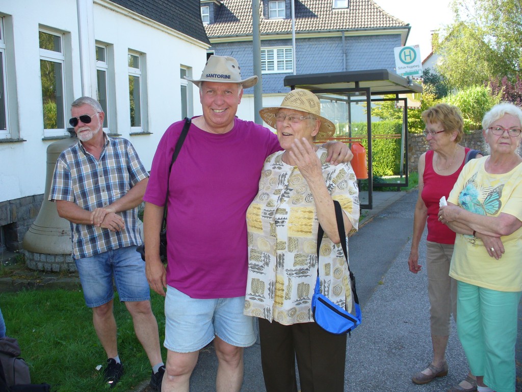 P1040341.jpg