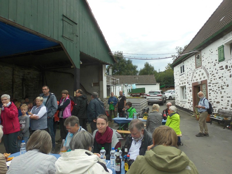 DSCI0031Burg.jpg